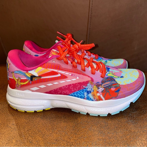 Brooks x Adam Dalton Blake Trace 3 Running Shoes Sneakers Pink Pride Womens 7.5 - Picture 4 of 8